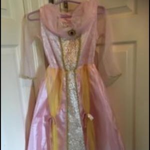 Beautiful Princess Dress, Fit my 8 year old, S